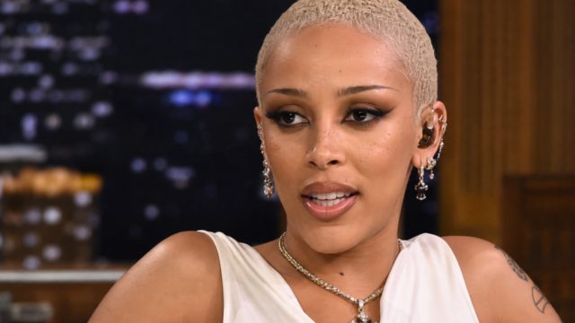 Doja Cat Critiques AI-Generated Music Amid Growing Controversy | cara buat akun 