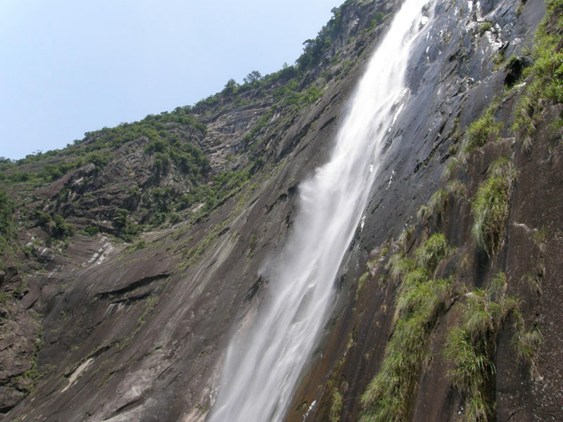 22 of the most beautiful and cool waterfalls in China, which one have you been to - pinned emoticon