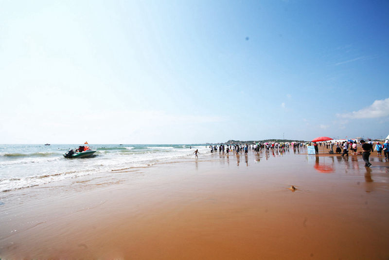 Eight of China's most beautiful beaches, a great place to swim in summer--top emoticon
